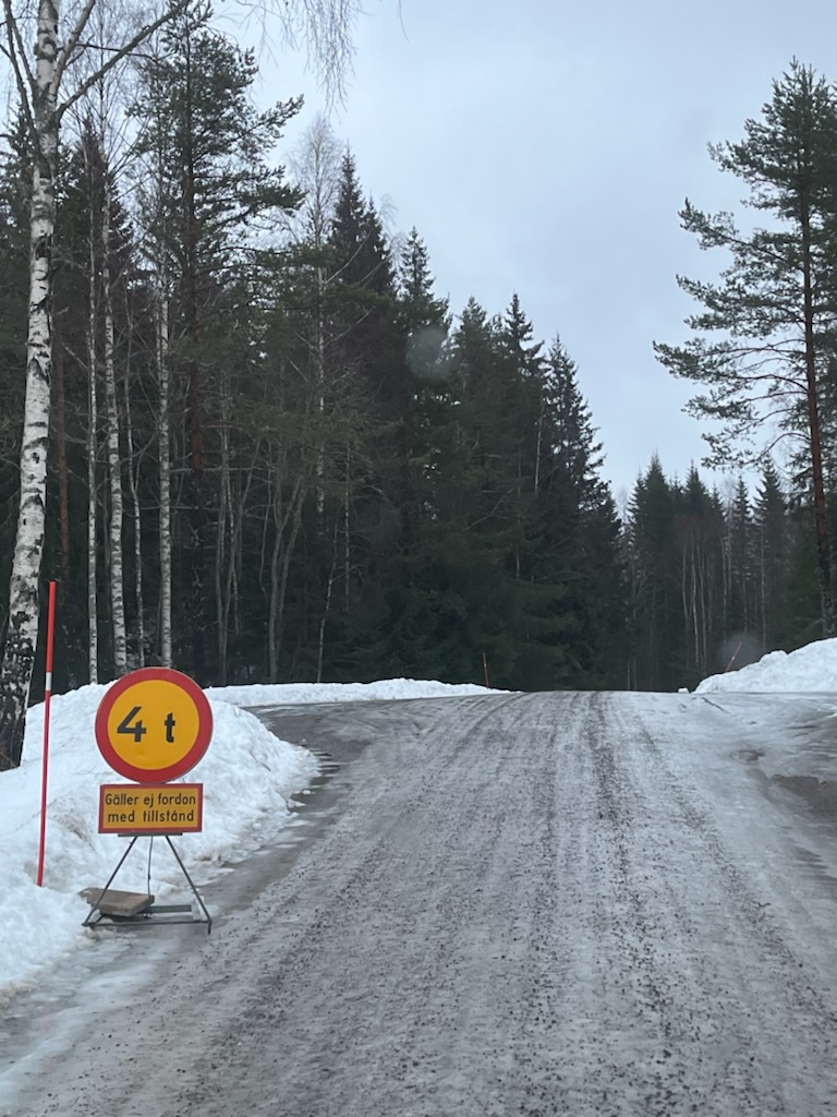 Tjällossning: Fordonvikt max 4 ton från 25 feb